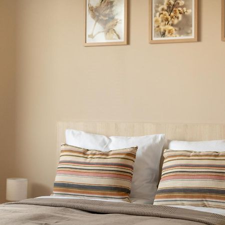 Cosy And Bright Apartment With Parking In Poznan By Noclegi Renters Esterno foto